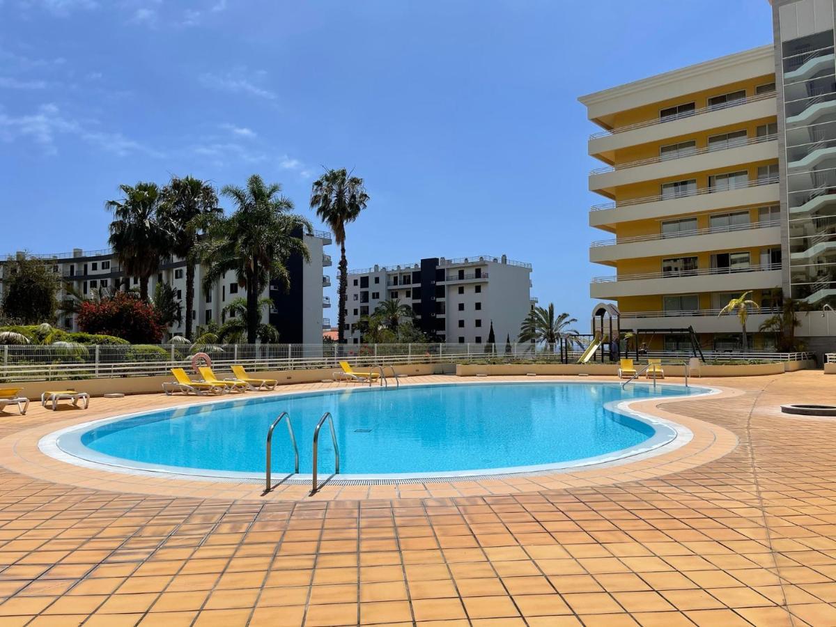 Ajuda Paradise Apartment With Pool And Private Parking Funchal  Buitenkant foto